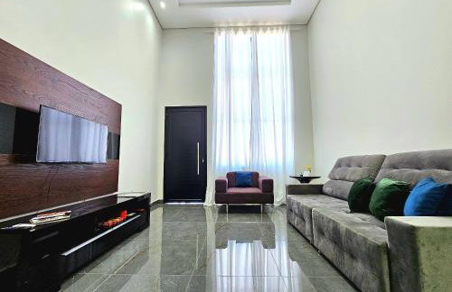 Casa Nova com 3 quartos / Churrasqueira / Banheira prox Cataratas - Foto 4
