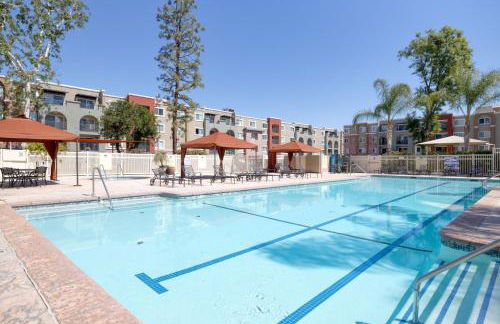 Woodland Hills 2BR w Pool Gym nr Warner Center LAX-699 - Foto 19