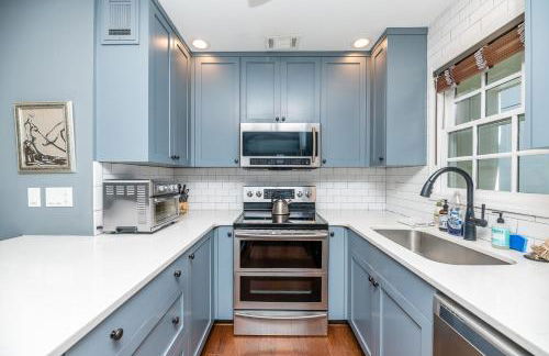 Dreamy Downtown Condo, Near Meeting St & Broad St - Foto 16