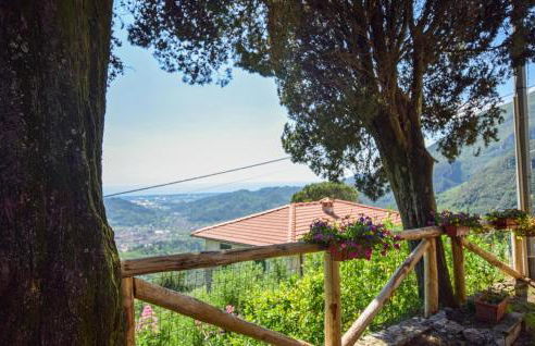 2 Bedroom Nice Home In Camaiore - Photo 8