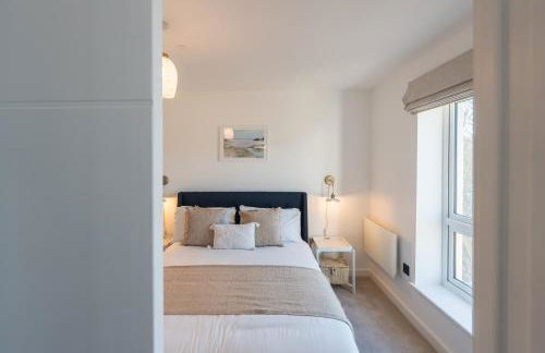 Gwel Y Mor Duo by Birch Stays New Home - Photo 43