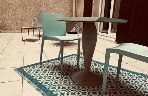 Love Room Valence - Suite romantique avec balnéo privée 2 places - Foto 12