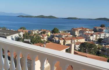 Upon The Hill - Foto 5