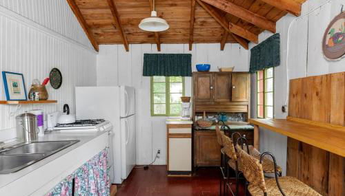 Four Bedroom Lakefront Cabin Rental near Hanover, New Hampshire - Foto 5