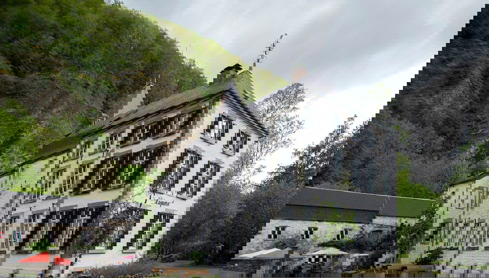 Castle Apartment Aywaille Near River Ambleve - Photo 1