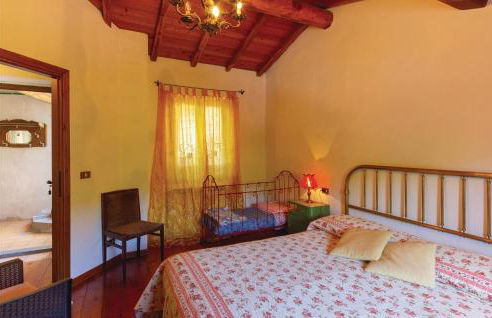 Gorgeous Apartment In Casoli Lu - Foto 8