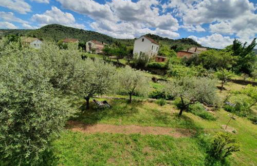 Maison tranquille au Vans - Foto 1