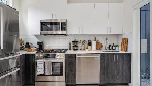 Perch - Urban Reflection 18 - Photo 5