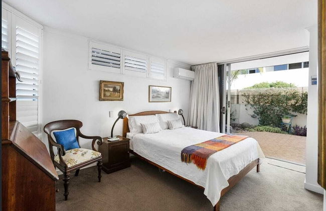 Sundeck Gardens - Photo 4