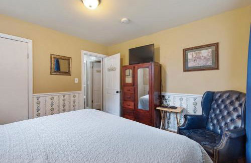 Brenda Lee History 4BR Retreat Pool Hot Tub - Photo 55