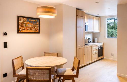 Appartement avec terrasse et parking centre St-Tropez - Photo 1