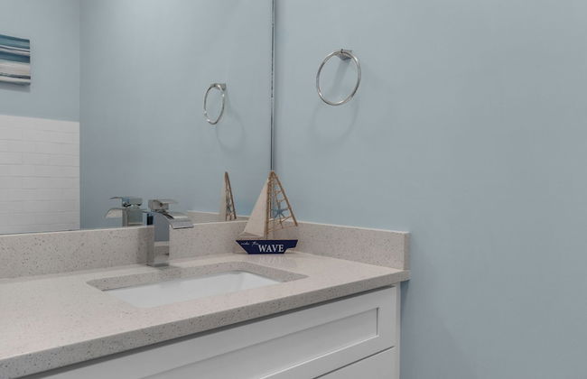 3BR Home /beach Access/spacious Deck/zoo Across - Foto 23