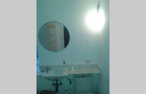 Preciosa casa en primera línea del mar - Foto 7