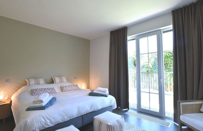 Luxury Villa in Sint-Idesbald with Hot Tub - Photo 16