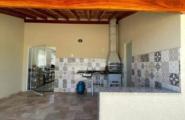 Apartamento em Poços - Varanda com Churrasqueira - Foto 15