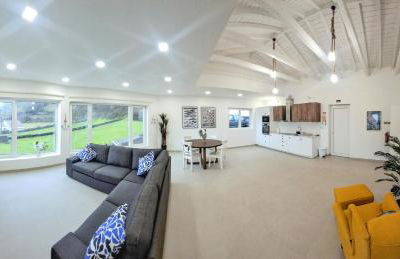 Flores Whale Watch House - Foto 1