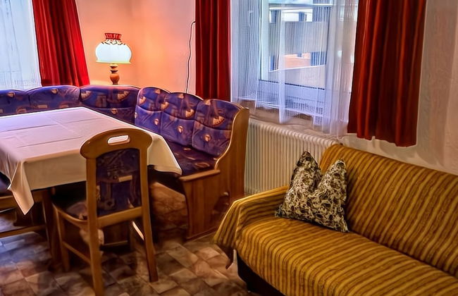 Pleasant Holiday Home in Langenfeld With Balcony - Foto 25