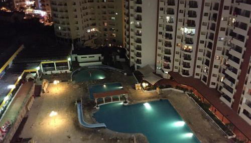 T1- Praia da Rocha com piscina -segunda linha - Foto 2