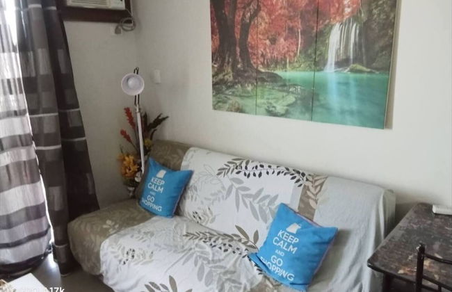 Araneta Cubao No Brown Outs 1BR Furnished Condo With Balcony Free Wifi Netflix - Photo 8