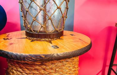 Dolly's Yacht Club - Cozy Retreat Near Broadway - Foto 29