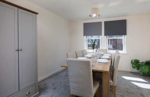 Spacious Luxurious Serviced Accommodation 6 - Photo 38
