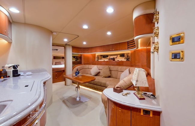 Luxury Yacht Hotel - Foto 16