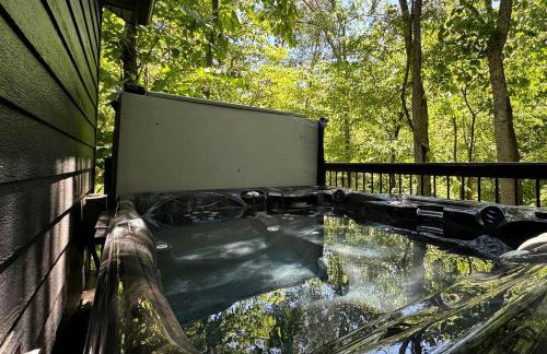 Lakefront Cabin with Fire Pit in Carbondale, Illinois - Foto 25