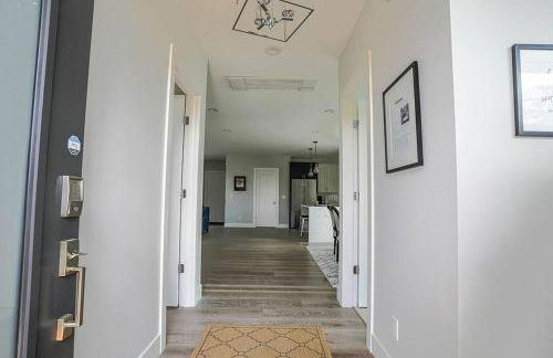 New House with Chef's Kitchen and Spa-like Suite - Foto 6