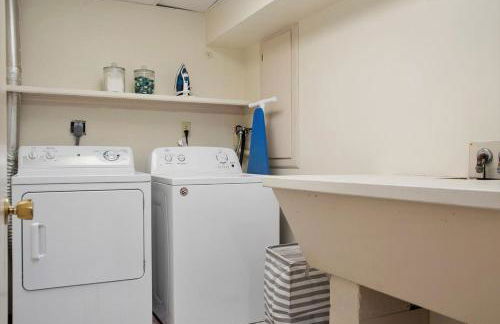 Elegant 3BR Oasis in Dundee Close to Downtown - Foto 58