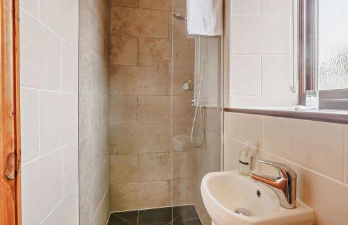 4 Bed in Launceston oc-brhig - Foto 34