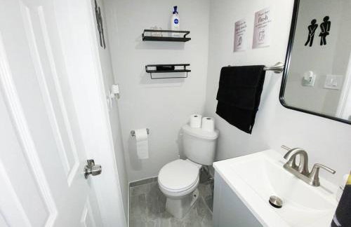 Unique Miami Art Escape w/ HotTub, Arcade & Murals - Foto 15