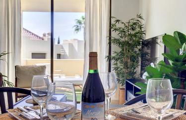 Roda Golf Singapore Apartment - 8109 - Photo 17