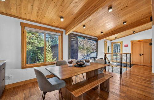 Black Diamond Chalet! Quiet, Private Mountain Luxury- Near Tamarack Resort- Lake Cascade - Foto 10