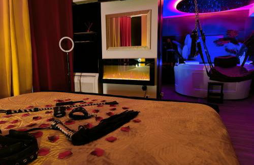 La loveroom bdsm de Nice " la chambre luxe des désirs " - Foto 15
