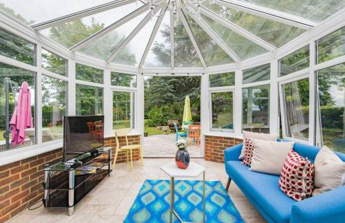 Sycamores - Fabulous family home with huge garden - Foto 8