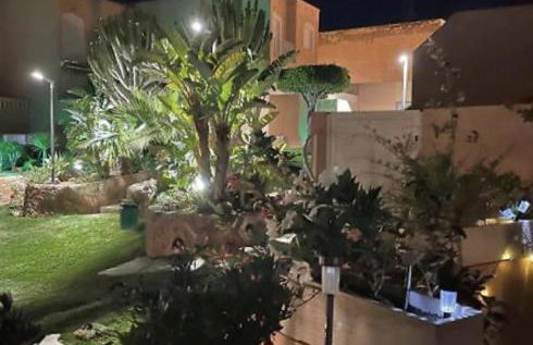 Casa adosada con piscina a 5 minutos de la playa . - Foto 7