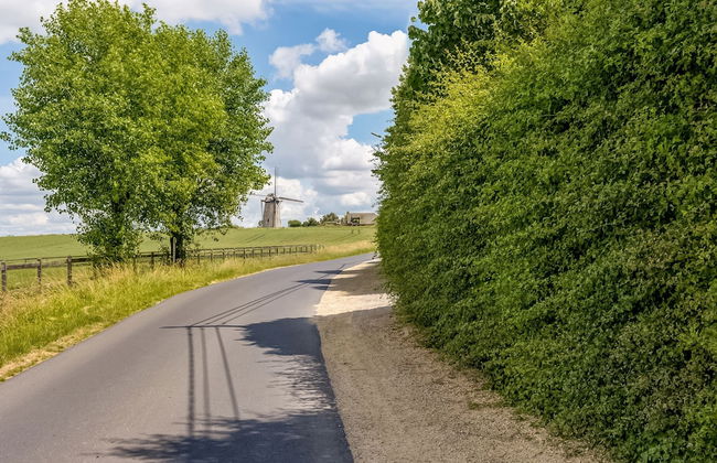 Modern Holiday Home in Avelgem with Sauna & Hot Tub - Foto 34