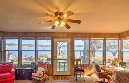 Tow Retreat on Lake Buchanan with Dock and Kayaks! - Foto 4