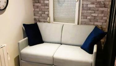 STUDIO LE PETIT ATELIER - PROCHE GARE - WiFi - Foto 1