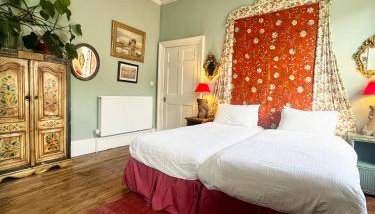 Central Apartment with parking, original art and antiques - Foto 4