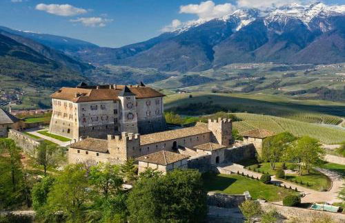 Living with style between mountains & apple orchards - Foto 43