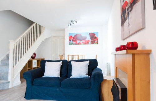 The Dakota - next to East Midlands Airport - Photo 21