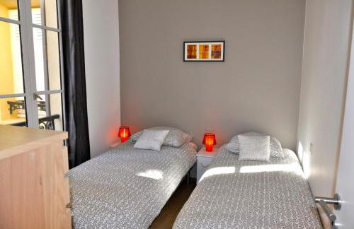 Les Petits Apparts Versailles - Foto 12