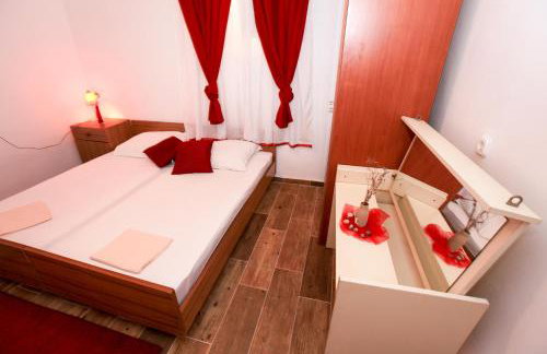 Robinson Dora - Foto 21