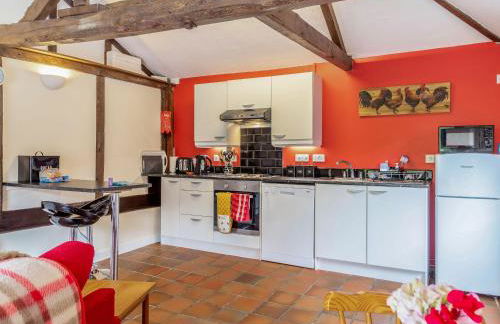 The Nest Box - Photo 6