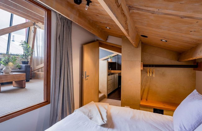 The Thomas Gregg Apartments - Photo 17