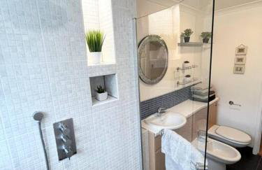 Beautiful 2 bedroom garden flat w/ free parking - Foto 3