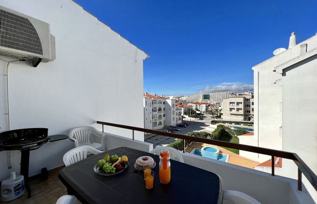 Albufeira Downtown With Pool by Homing - Photo 17