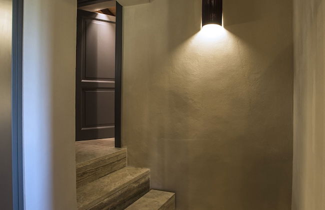 Mormoraia - Photo 49