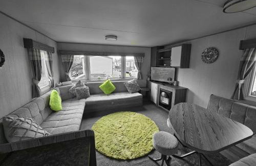 3 Bed Caravan - Near Beach 5 star reviews Wifi - Foto 1